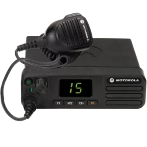 radios-mobiles-numerique-serie-dm4000-2